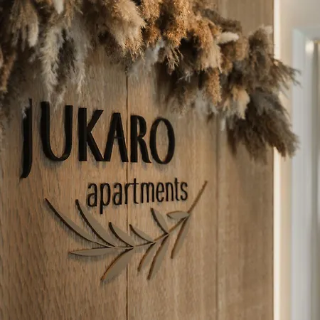 Apartament Jukaro *